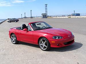 Trying to sell my 2004 Mazdaspeed Red Miata-nb-red-034.jpg