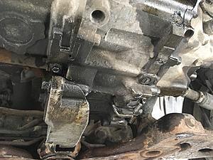 Oil leak from rear of engine?-img_1648.jpg